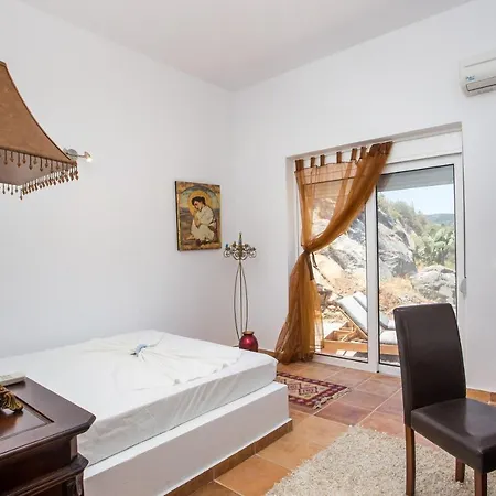 50 Shades Of Blue 别墅